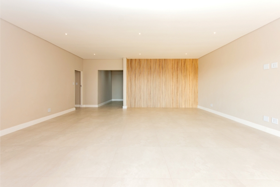 5 Bedroom Property for Sale in Myburgh Park Western Cape